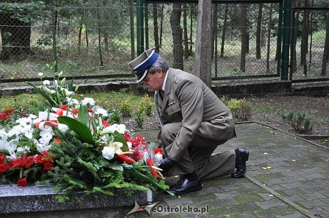 Miejskie obchody 74 rocznicy wybuchu II Wojny Światowej [1.09.2013] - zdjęcie #52 - eOstroleka.pl