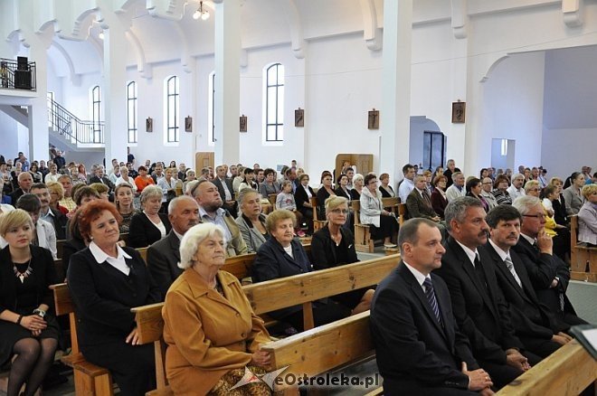 Msza Święta w intencji ojczyzny, drugą częścią miejskich obchodów 74 rocznicy wybuchu II Wojny Światowej [01.09.2013] - zdjęcie #14 - eOstroleka.pl