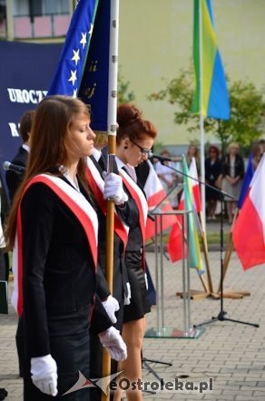 Uroczyste rozpoczęcie roku szkolnego w III LO - zdjęcie #12 - eOstroleka.pl