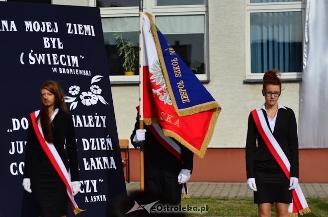 Uroczyste rozpoczęcie roku szkolnego w III LO - zdjęcie #8 - eOstroleka.pl