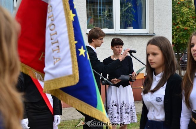Uroczyste rozpoczęcie roku szkolnego w III LO - zdjęcie #4 - eOstroleka.pl