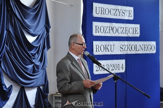 Inauguracja roku szkolnego 2013/2014 I i II LO w Ostrołęce [02.09.2013] - zdjęcie #31 - eOstroleka.pl