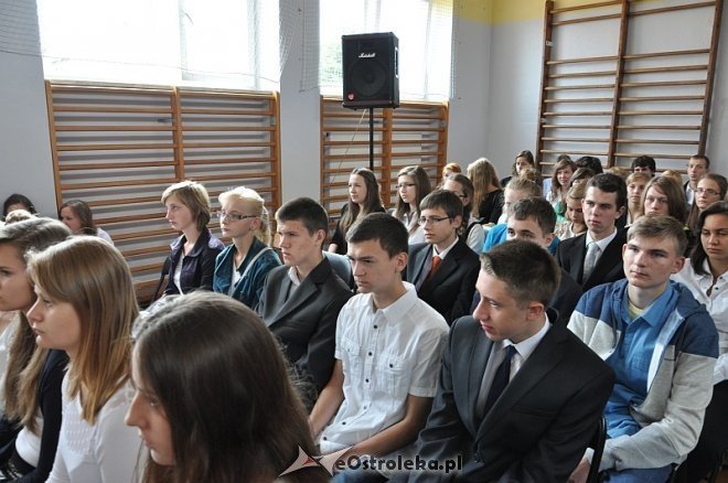 Inauguracja roku szkolnego 2013/2014 I i II LO w Ostrołęce [02.09.2013] - zdjęcie #21 - eOstroleka.pl