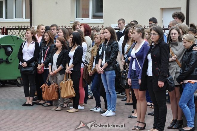 Uroczyste rozpoczęcie roku szkolnego w ZSZ nr 3 i 4 [ZDJĘCIA] - zdjęcie #16 - eOstroleka.pl