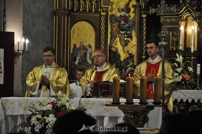 40 – lecie nadania imienia i uroczyste nadanie sztandaru szkole w Goworowie [03.09.2013] - zdjęcie #97 - eOstroleka.pl