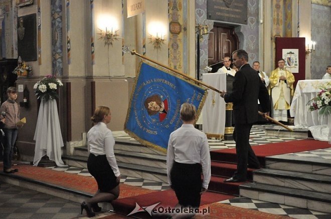 40 – lecie nadania imienia i uroczyste nadanie sztandaru szkole w Goworowie [03.09.2013] - zdjęcie #74 - eOstroleka.pl