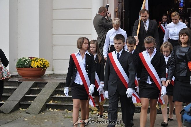 40 – lecie nadania imienia i uroczyste nadanie sztandaru szkole w Goworowie [03.09.2013] - zdjęcie #56 - eOstroleka.pl