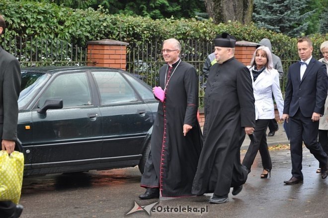 40 – lecie nadania imienia i uroczyste nadanie sztandaru szkole w Goworowie [03.09.2013] - zdjęcie #69 - eOstroleka.pl