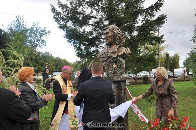 40 – lecie nadania imienia i uroczyste nadanie sztandaru szkole w Goworowie [03.09.2013] - zdjęcie #41 - eOstroleka.pl