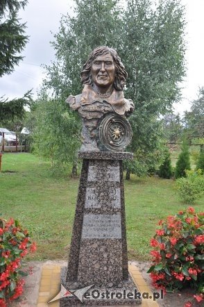 40 – lecie nadania imienia i uroczyste nadanie sztandaru szkole w Goworowie [03.09.2013] - zdjęcie #35 - eOstroleka.pl
