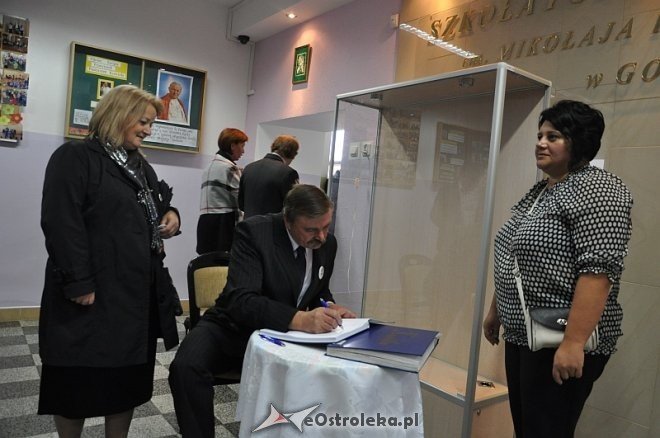 40 – lecie nadania imienia i uroczyste nadanie sztandaru szkole w Goworowie [03.09.2013] - zdjęcie #29 - eOstroleka.pl