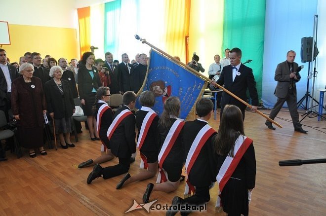 40 – lecie nadania imienia i uroczyste nadanie sztandaru szkole w Goworowie [03.09.2013] - zdjęcie #8 - eOstroleka.pl