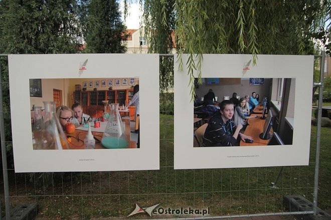 Rocznicowa wystawa I LO na placu Bema [05.09.2013] - zdjęcie #14 - eOstroleka.pl