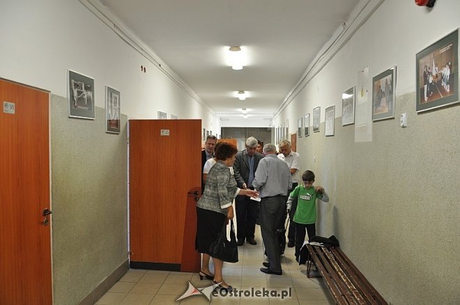 Szkoła Podstawowa nr 1 w Ostrołęce przeszła gruntowną renowację instalacji elektrycznej [05.09.2013] - zdjęcie #29 - eOstroleka.pl