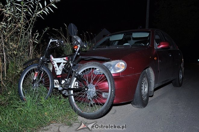 Dzbenin: Rowerzysta spowodował wypadek. Trafił do szpitala [06.09.2013] - zdjęcie #14 - eOstroleka.pl