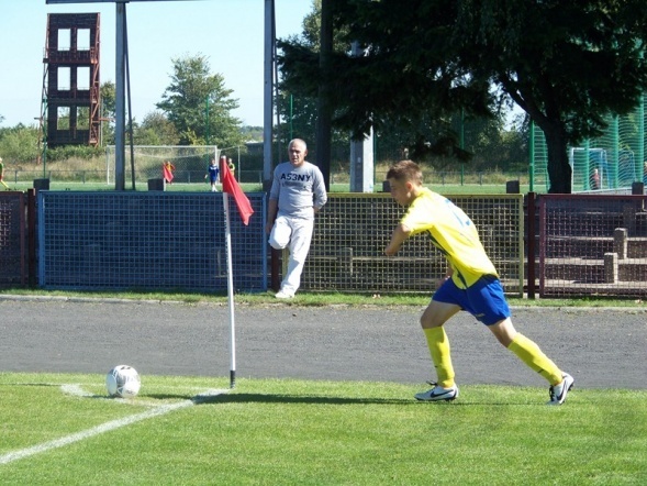 Korona HiD Ostrołęka - MKS Przasnysz (07.09.2013) - zdjęcie #31 - eOstroleka.pl