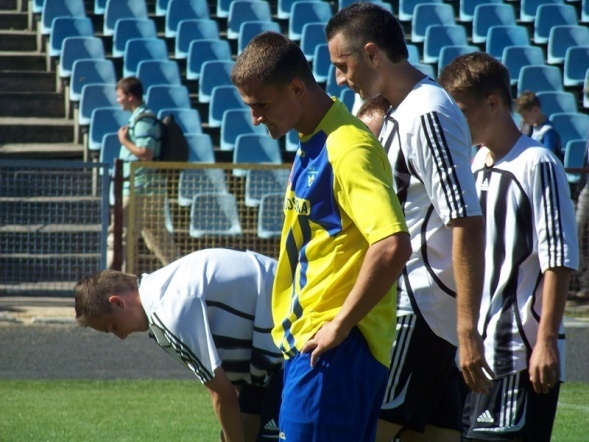 Korona HiD Ostrołęka - MKS Przasnysz (07.09.2013) - zdjęcie #1 - eOstroleka.pl
