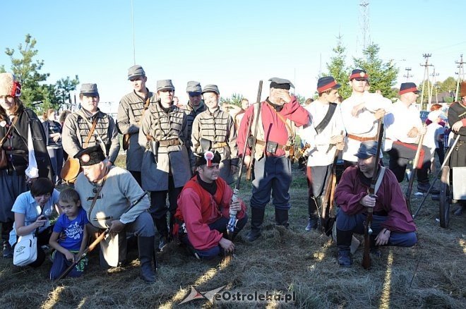 IV Różański Piknik Militarny [07.09.2013] - zdjęcie #11 - eOstroleka.pl