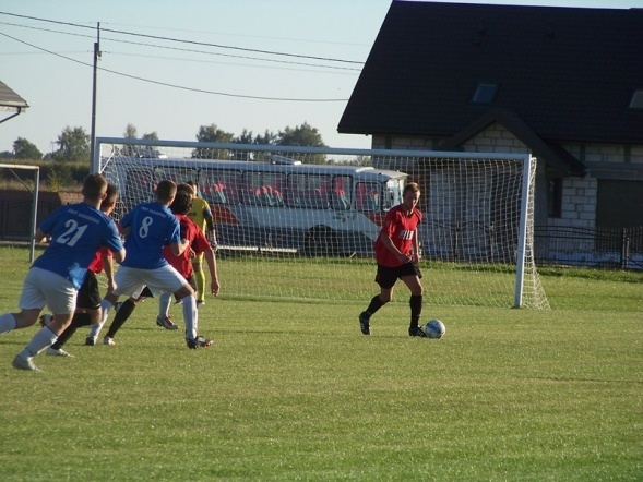 Rzekunianka Rzekuń - Świt Baranowo (08.09.2013) - zdjęcie #30 - eOstroleka.pl