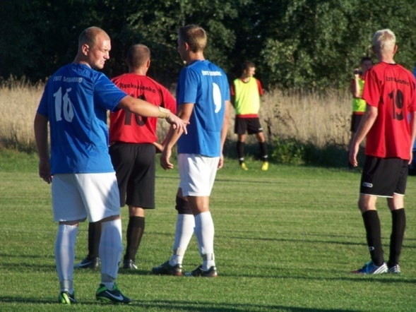 Rzekunianka Rzekuń - Świt Baranowo (08.09.2013) - zdjęcie #20 - eOstroleka.pl