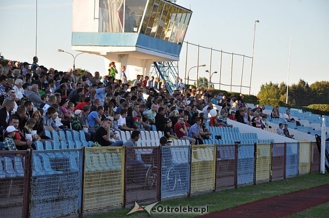 Kaskaderzy Street Owners kolejny raz na miejskim stadionie [08.09.2013]  - zdjęcie #154 - eOstroleka.pl