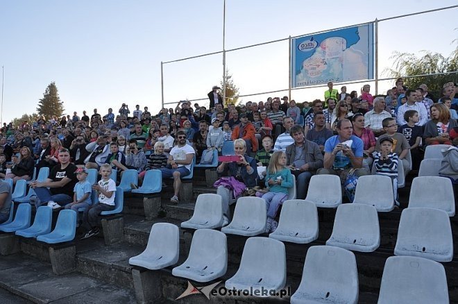Kaskaderzy Street Owners kolejny raz na miejskim stadionie [08.09.2013]  - zdjęcie #187 - eOstroleka.pl