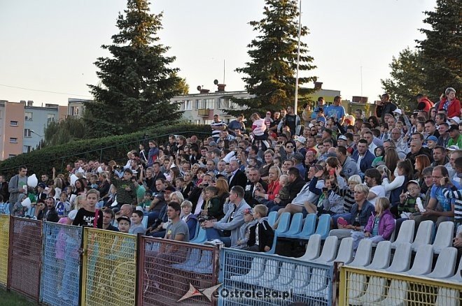 Kaskaderzy Street Owners kolejny raz na miejskim stadionie [08.09.2013]  - zdjęcie #136 - eOstroleka.pl