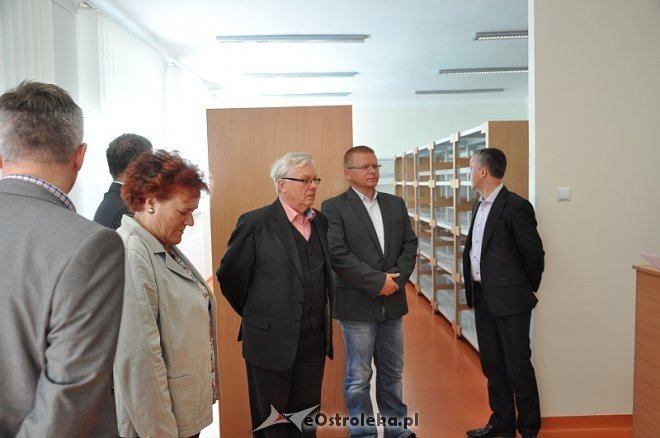 Remont biblioteki szkolnej w I LO zakończony [09.09.2013] - zdjęcie #4 - eOstroleka.pl