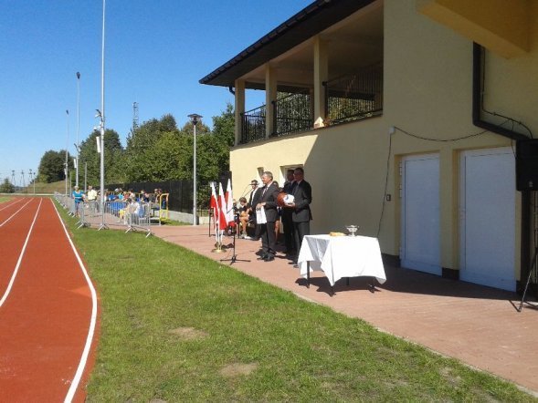 Oficjalne otwarcie stadionu w Różanie [8.09.2013] - zdjęcie #33 - eOstroleka.pl