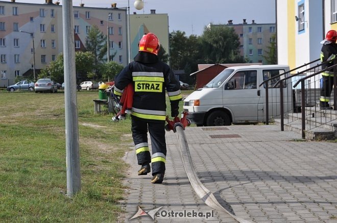 Pożar w Szkole Podstawowej nr 10. Ewakuowano blisko 800 osób [11.09.2013] - zdjęcie #36 - eOstroleka.pl