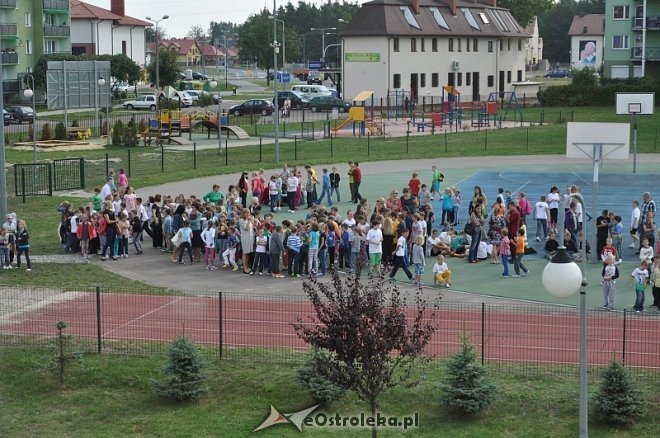 Pożar w Szkole Podstawowej nr 10. Ewakuowano blisko 800 osób [11.09.2013] - zdjęcie #89 - eOstroleka.pl