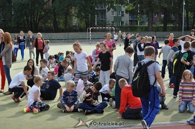 Pożar w Szkole Podstawowej nr 10. Ewakuowano blisko 800 osób [11.09.2013] - zdjęcie #94 - eOstroleka.pl