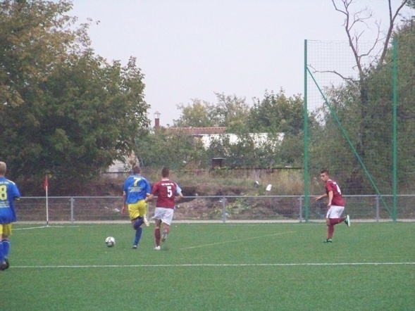 Korona HiD II Ostrołęka - Tęcza JBB Łyse (11.09.2013) - zdjęcie #30 - eOstroleka.pl