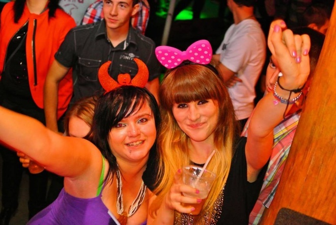 Club Ibiza Zalesie: Występ zespołu B-QLL [14.09.2013] - zdjęcie #21 - eOstroleka.pl