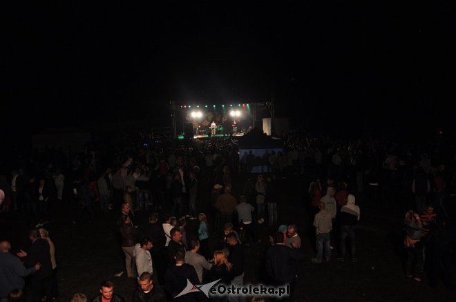 Formacja Soleo na dożynkach i zakończeniu lata w Goworowie [16.09.2013] - zdjęcie #192 - eOstroleka.pl