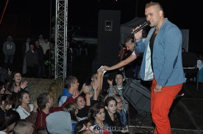 Formacja Soleo na dożynkach i zakończeniu lata w Goworowie [16.09.2013] - zdjęcie #124 - eOstroleka.pl