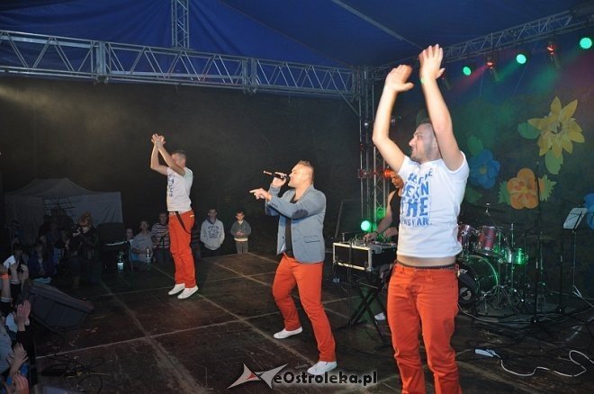 Formacja Soleo na dożynkach i zakończeniu lata w Goworowie [16.09.2013] - zdjęcie #143 - eOstroleka.pl