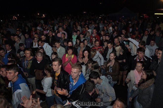 Formacja Soleo na dożynkach i zakończeniu lata w Goworowie [16.09.2013] - zdjęcie #75 - eOstroleka.pl