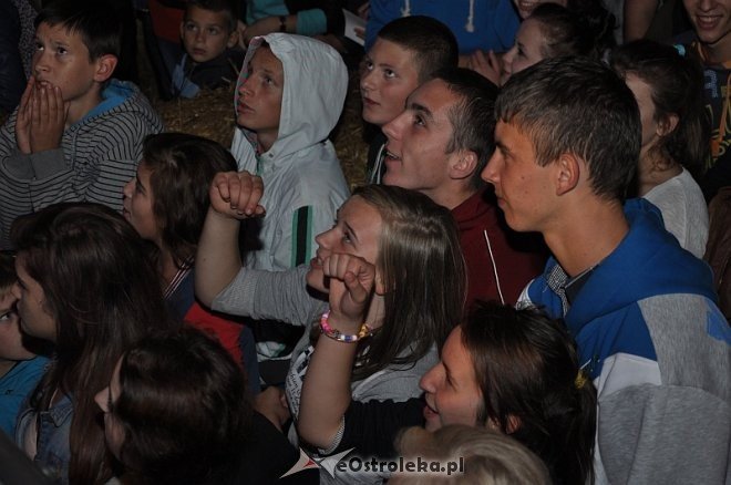 Formacja Soleo na dożynkach i zakończeniu lata w Goworowie [16.09.2013] - zdjęcie #66 - eOstroleka.pl