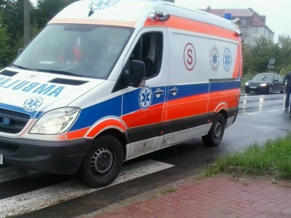Potrącenie na pasach. Poszkodowana trafiła do szpitala [16.09.2013] - zdjęcie #9 - eOstroleka.pl