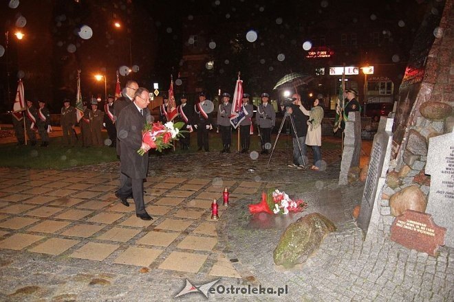 Miejskie obchody 74. rocznicy sowieckiej agresji na Polskę [17.09.2013] - zdjęcie #22 - eOstroleka.pl