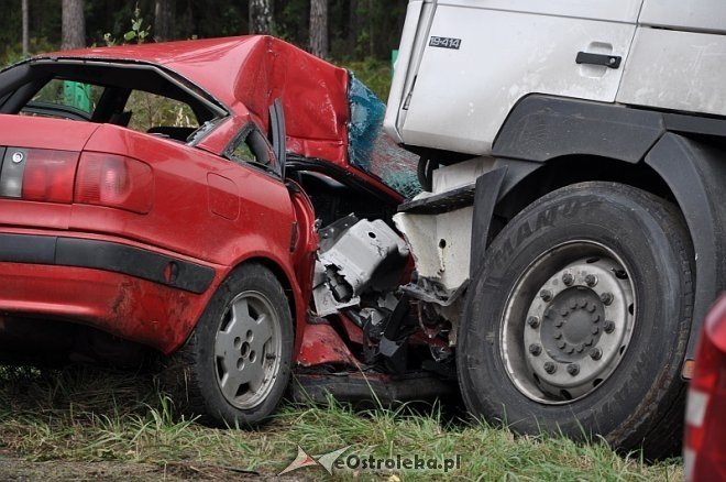 Poważny wypadek na DK 647 [18.09.2013] - zdjęcie #14 - eOstroleka.pl