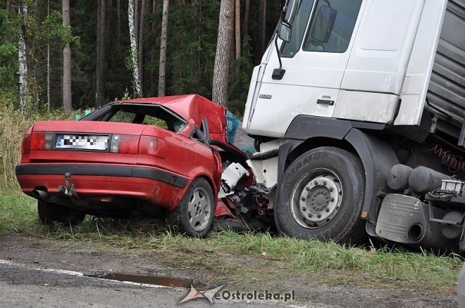 Poważny wypadek na DK 647 [18.09.2013] - zdjęcie #11 - eOstroleka.pl