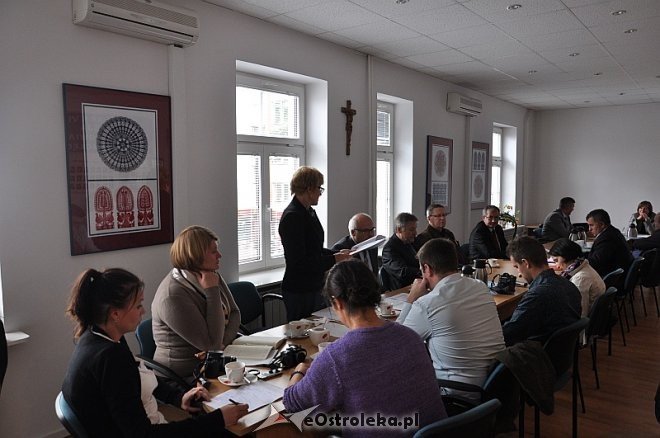Pomoc finansowa dla gmin udzielona. XXXVI sesja Rady Powiatu zakończona [18.09.2013] - zdjęcie #2 - eOstroleka.pl
