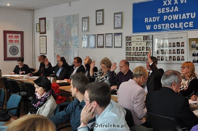 Pomoc finansowa dla gmin udzielona. XXXVI sesja Rady Powiatu zakończona [18.09.2013] - zdjęcie #14 - eOstroleka.pl
