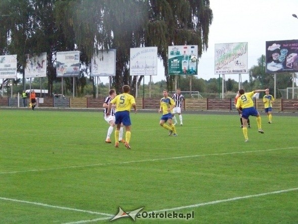 Korona HiD Ostrołęka - Polonia Warszawa (18.09.2013) - zdjęcie #30 - eOstroleka.pl