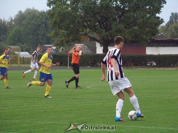 Korona HiD Ostrołęka - Polonia Warszawa (18.09.2013) - zdjęcie #8 - eOstroleka.pl