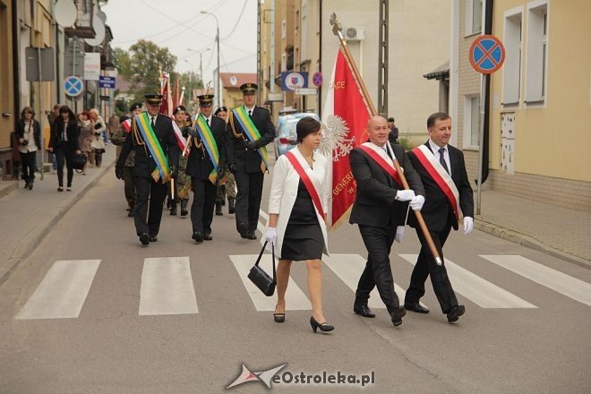 Obchody jubileuszowe 100-lecia I LO w Ostrołęce [20.09.2013] - zdjęcie #15 - eOstroleka.pl