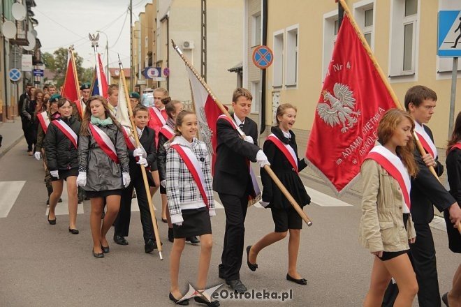 Obchody jubileuszowe 100-lecia I LO w Ostrołęce [20.09.2013] - zdjęcie #21 - eOstroleka.pl