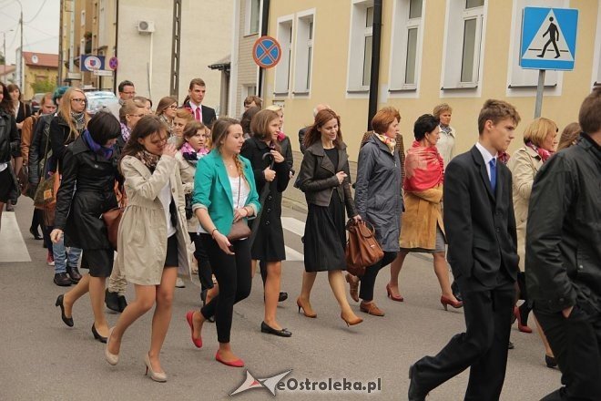 Obchody jubileuszowe 100-lecia I LO w Ostrołęce [20.09.2013] - zdjęcie #38 - eOstroleka.pl